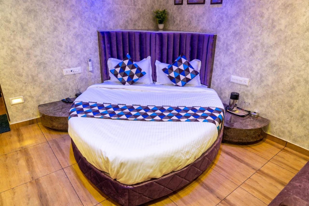 Hotel Lee Grand Ānand Eksteriør billede